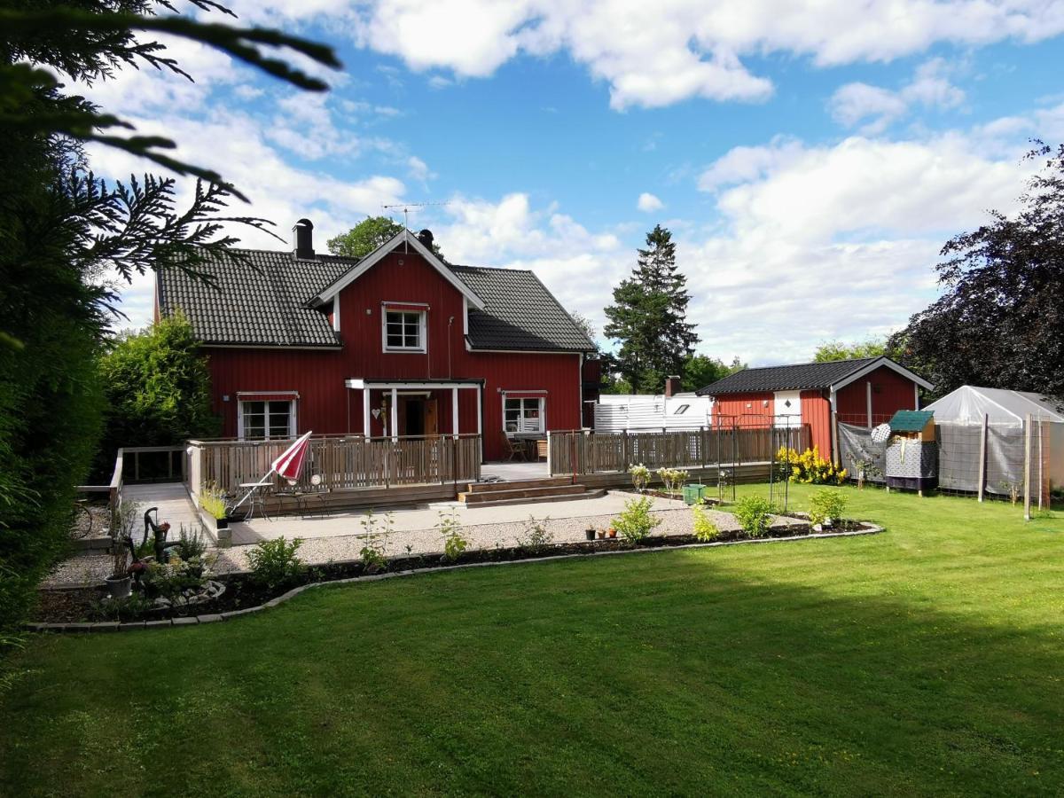 Yaberg Affaeren Bed & Breakfast Hyltebruk Dış mekan fotoğraf