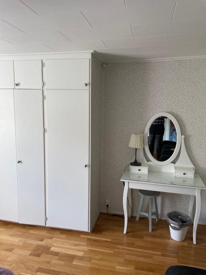 Yaberg Affaeren Bed & Breakfast Hyltebruk Dış mekan fotoğraf